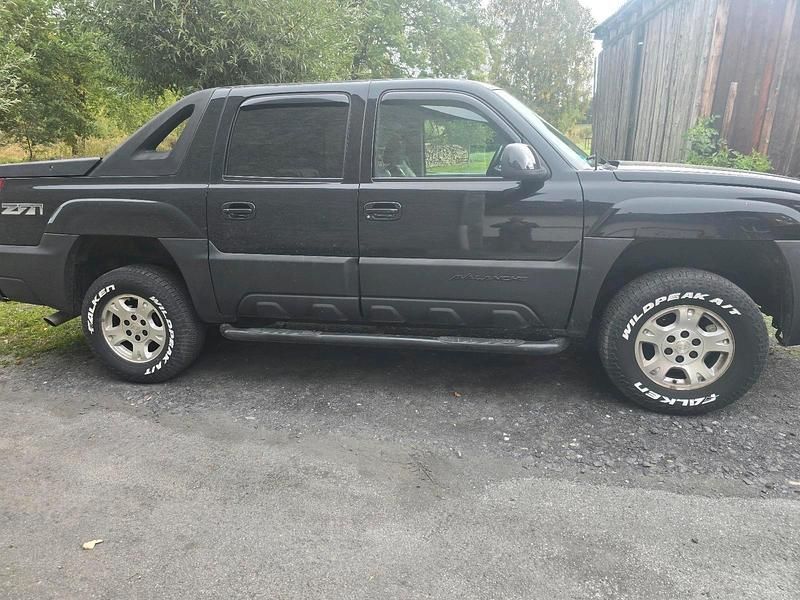 Gebraucht Chevrolet Avalanche 282 PS (207 kW) 2002 Schwarz Abholung