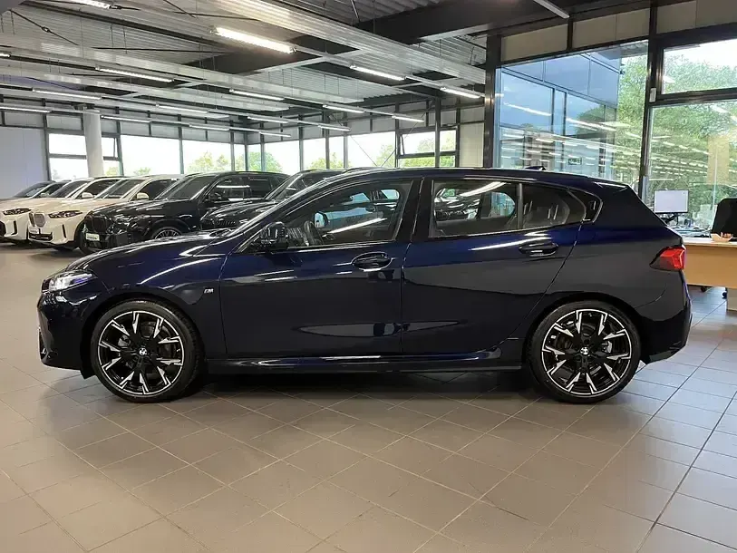 Gebraucht BMW 120 M Sport 156 PS (114 kW) 2025 Blau Kleinwagen