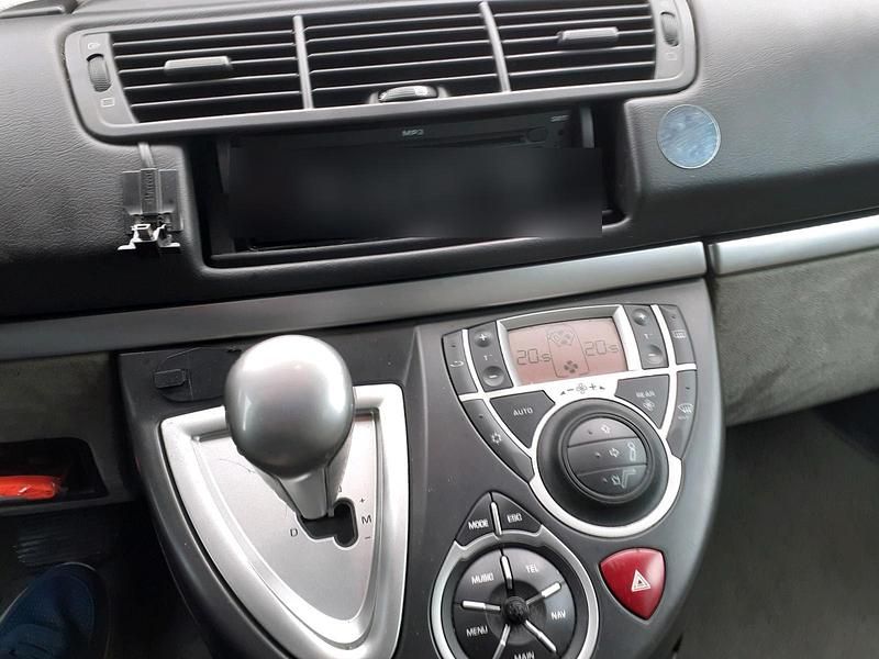 Gebraucht Citroën C8 140 PS (102 kW) 2006 Silber Van / Kleinbus