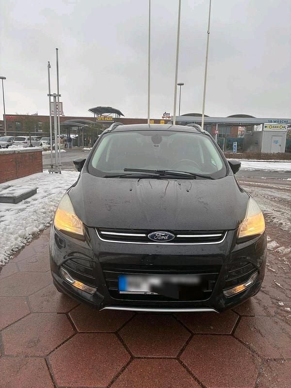 Gebraucht Ford Kuga Titanium 103 PS (75 kW) 2013 Schwarz SUV