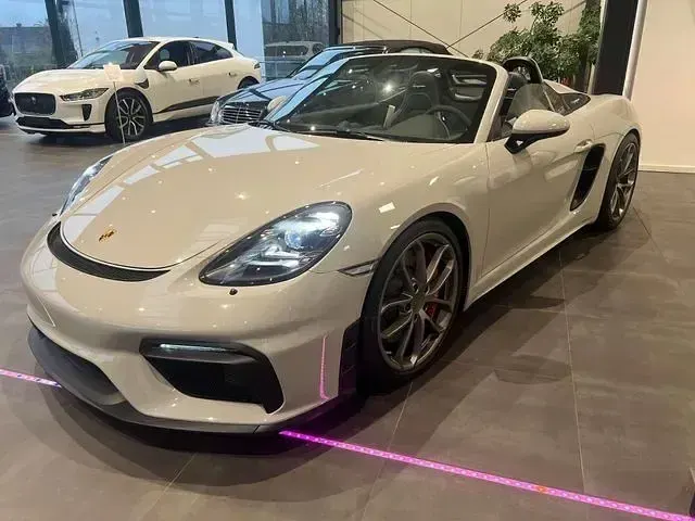 Gebraucht Porsche 718 Spyder 420 PS (308 kW) 2021 Grau Cabrio