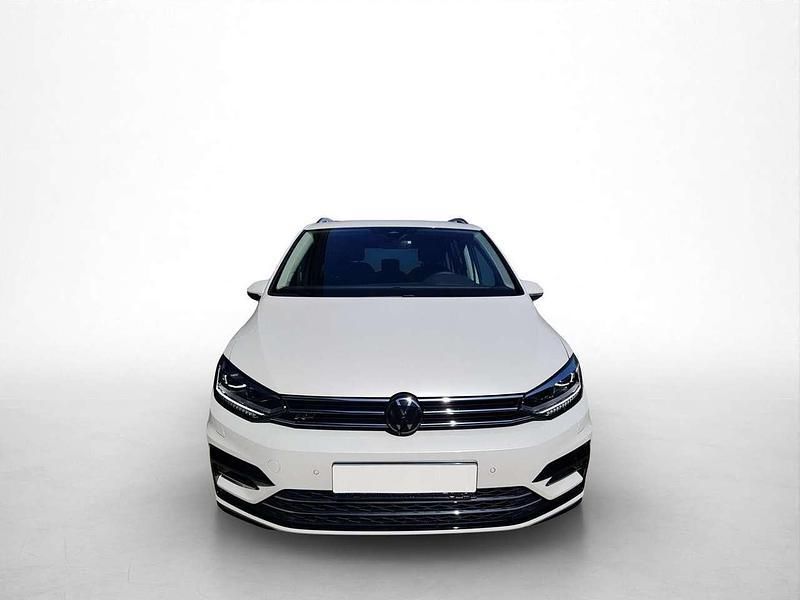 Gebraucht VW Touran R-line 150 PS (110 kW) 2024 Oryxweiss (0r0r) Van / Kleinbus