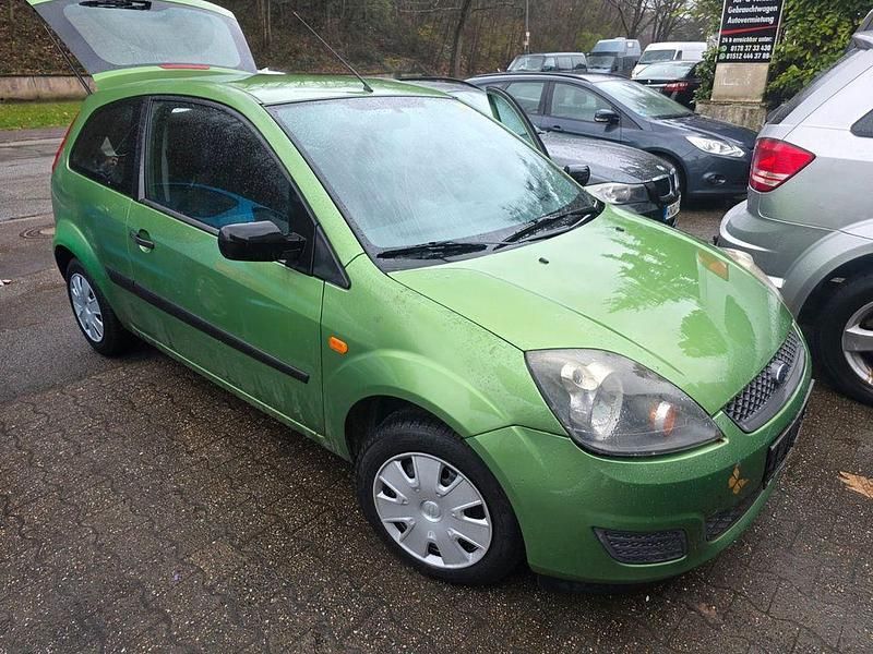 Gebraucht Ford Fiesta 60 PS (44 kW) 2007 Kleinwagen