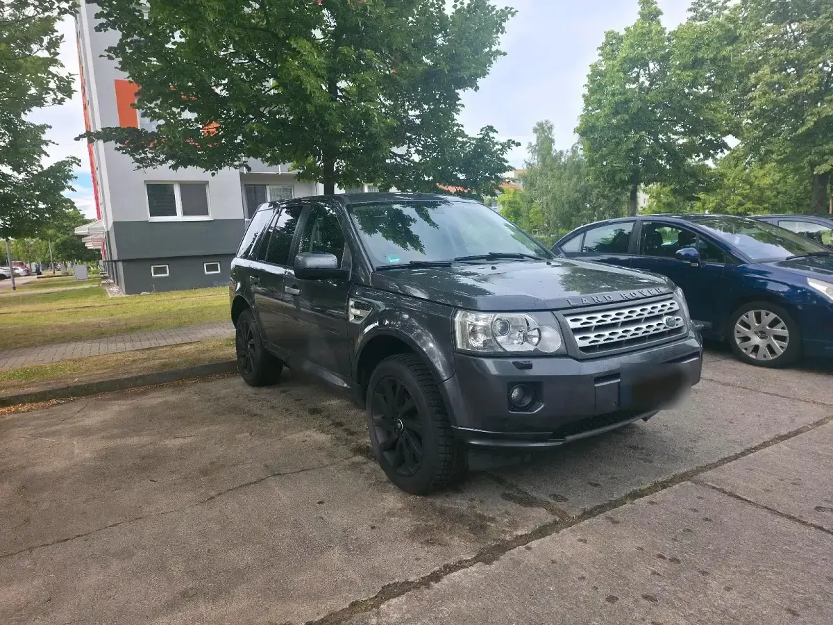 Gebraucht Land Rover Freelander 2 190 PS (139 kW) 2009 Grau SUV
