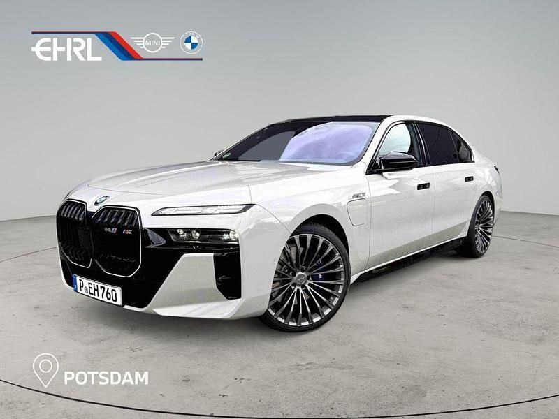Gebraucht BMW M760e Executive 571 PS (419 kW) 2024 Weiß Limousine