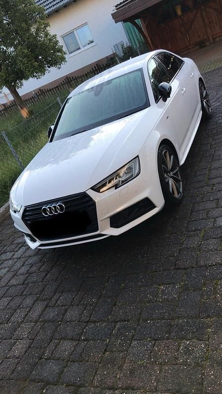 Gebraucht Audi A4 S-Line 190 PS (139 kW) 2017 Weiß Limousine