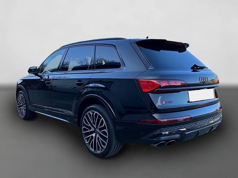 Gebraucht Audi SQ7 506 PS (372 kW) 2024 Schwarz SUV