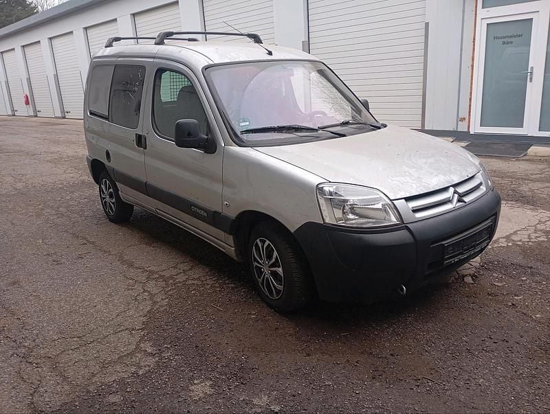 Silber Gebraucht 2007 Citroën Berlingo Van / Kleinbus | 1.250 € (Guter Preis) - Bild 1/4