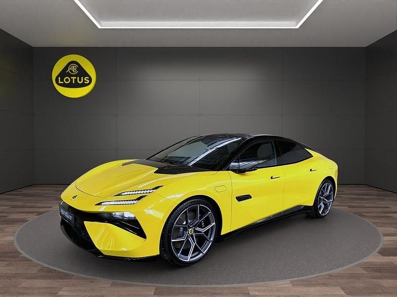 Ny Lotus Emeya 450 kW (612 HK) 2026 Gul Hatchback