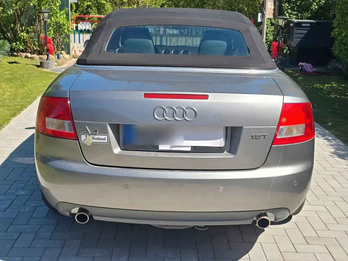 Second-hand Audi Cabriolet 163 CP (119 kW) 2003 Gri Cabrio