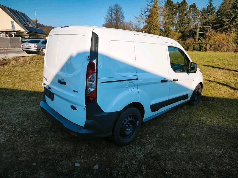 Second-hand Ford Transit Connect 100 CP (73 kW) 2017 Alb Monovolum