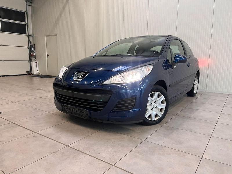 Blau Gebraucht 2009 Peugeot 207 Tendance Kleinwagen | 1.490 € (Fairer Preis) - Bild 1/4