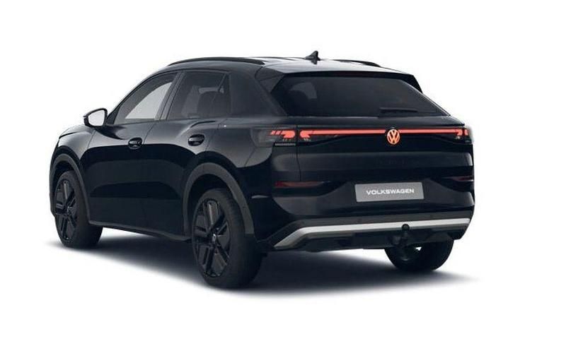 Neu VW T-Roc Style 150 PS (110 kW) 2026 Schwarz SUV