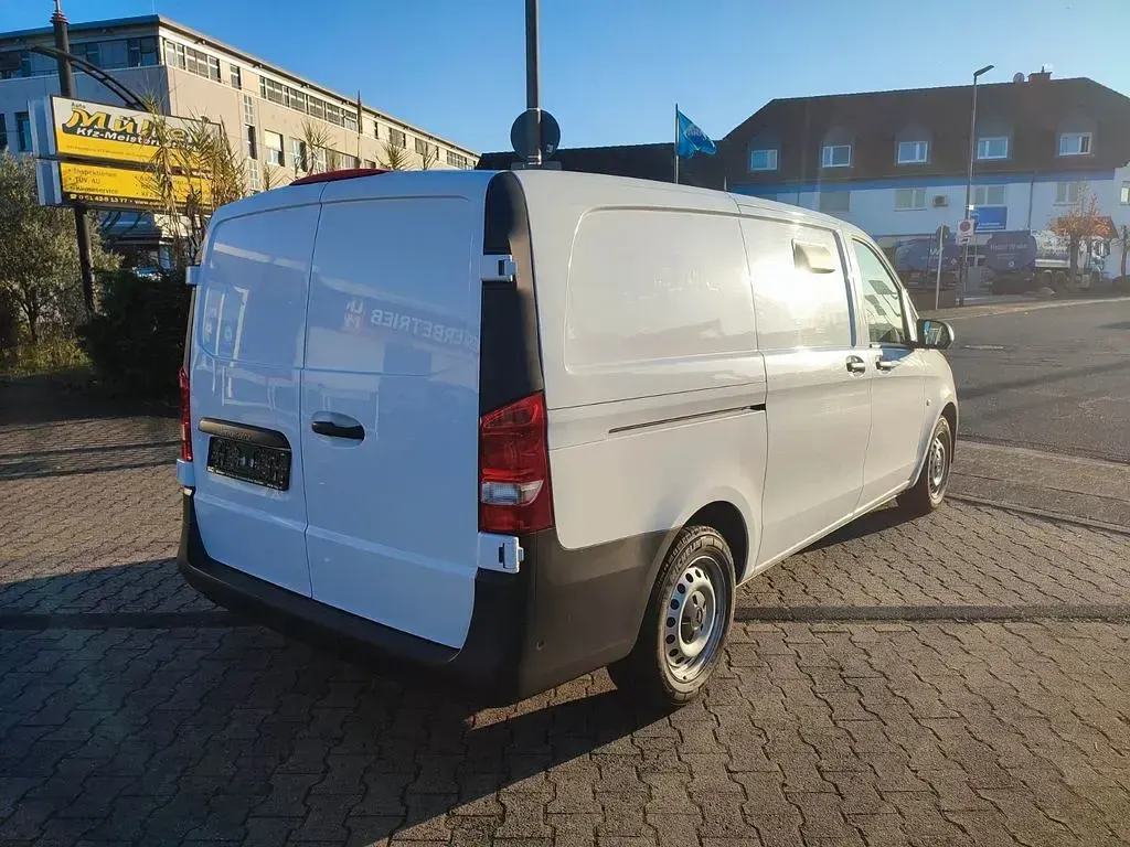 Gebraucht Mercedes Vito 136 PS (100 kW) 2019 Weiß Van