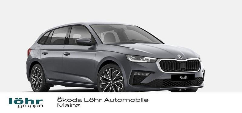 Graphitegrau metallic Neu 2025 Skoda Scala Comfort Kleinwagen | 36.220 € - Bild 1/4