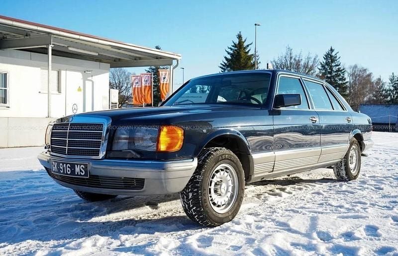 Gebraucht Mercedes 500 231 PS (169 kW) 1983 Blau Limousine