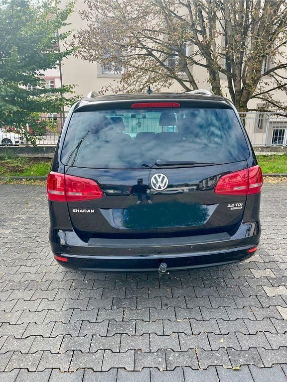 Gebraucht VW Sharan Comfortline 140 PS (102 kW) 2011 Schwarz Van / Kleinbus