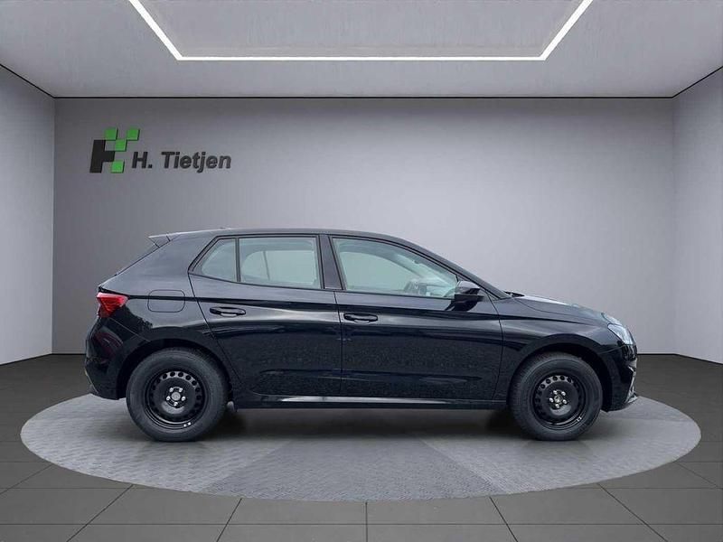 Neu Skoda Fabia Essence 95 PS (69 kW) 2025 Schwarz Kleinwagen
