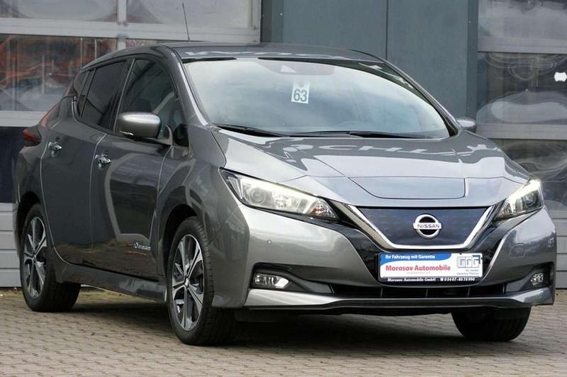 Gebraucht Nissan Leaf N-Connecta 110 kW (150 PS) 2020 Gun metallic Kleinwagen