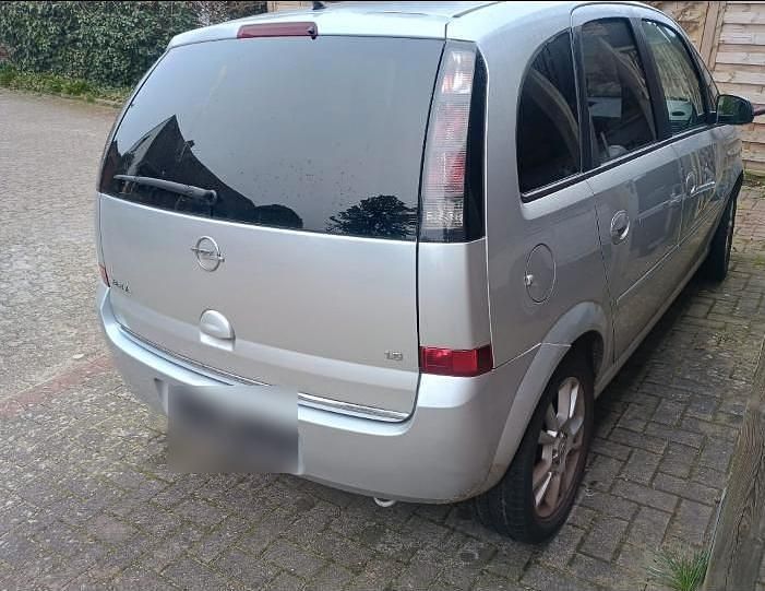 Gebraucht Opel Meriva 105 PS (77 kW) 2007 Silber Van / Kleinbus