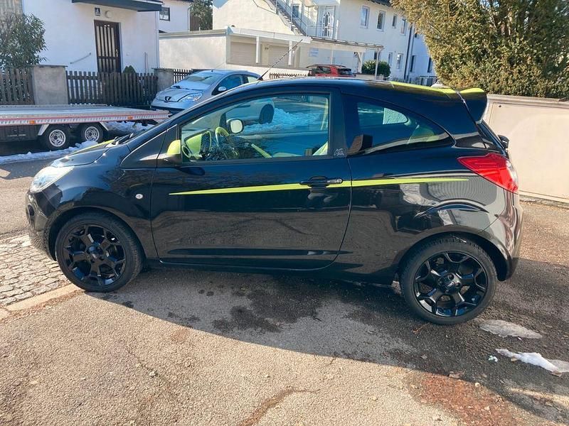 Gebraucht Ford Ka Titanium 69 PS (50 kW) 2011 Other Kleinwagen