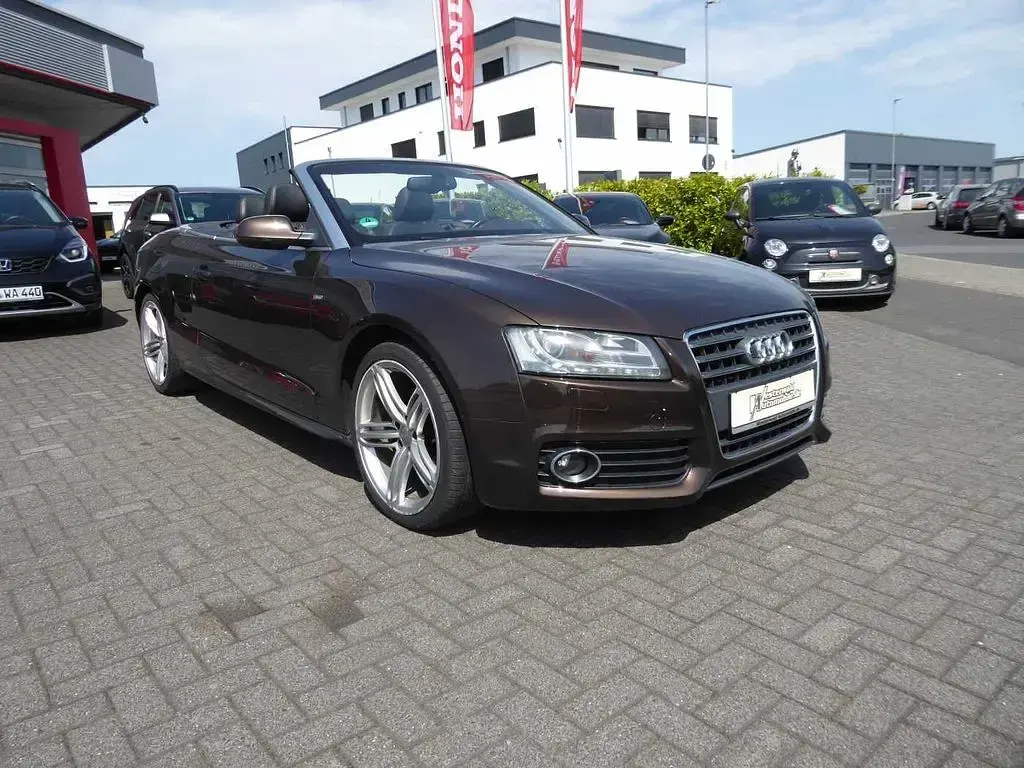 Gebraucht Audi A5 Cabriolet S-Line 211 PS (155 kW) 2011 Braun Cabrio