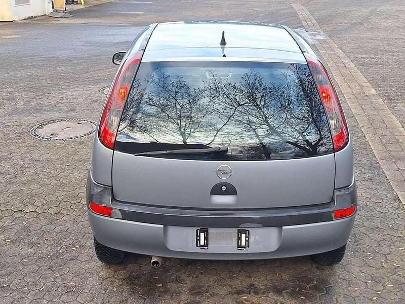 Gebraucht Opel Corsa 75 PS (55 kW) 2003 Limousine