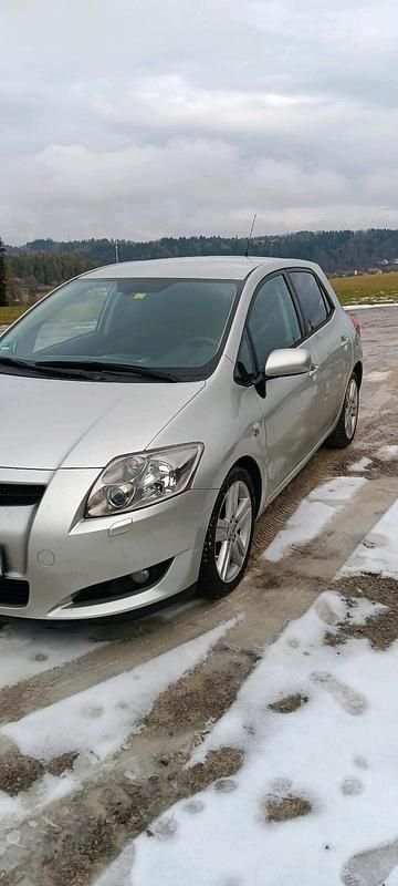 Gebraucht Toyota Auris 177 PS (130 kW) 2008 Silber Kleinwagen
