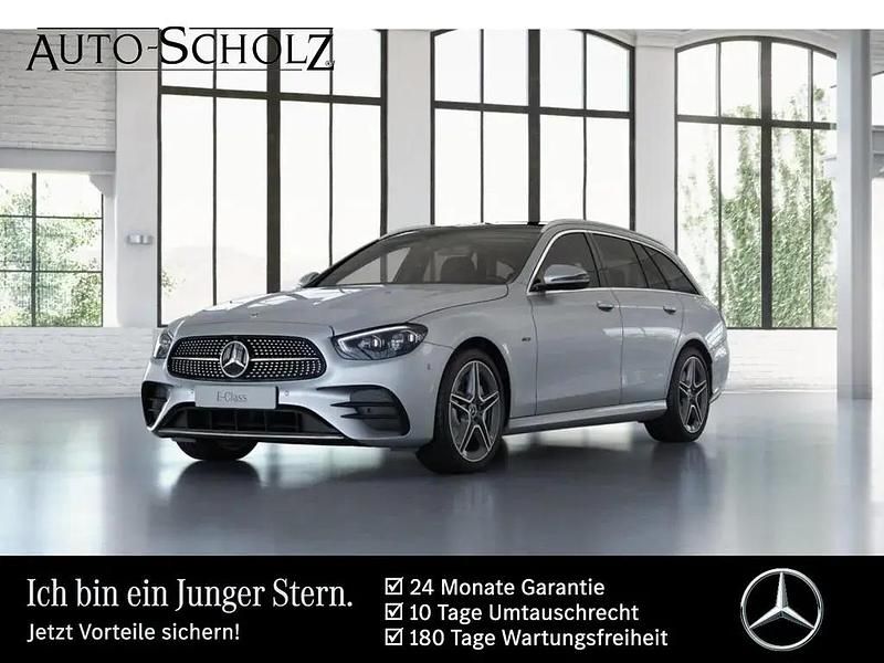 Metalliclack hightechsilber Gebraucht 2021 Mercedes E300 AMG Kombi | 42.928 € (Teuer) - Bild 1/4