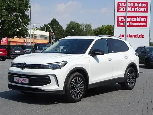 Gebraucht VW Tiguan Goal 150 PS (110 kW) 2025 Weiß SUV