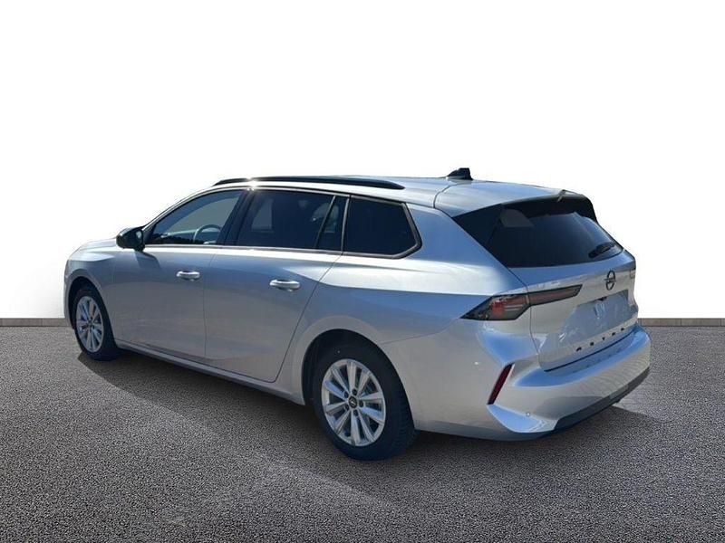 Neu Opel Astra 131 PS (96 kW) 2026 Silber (kristall silber (metallic)) Kombi