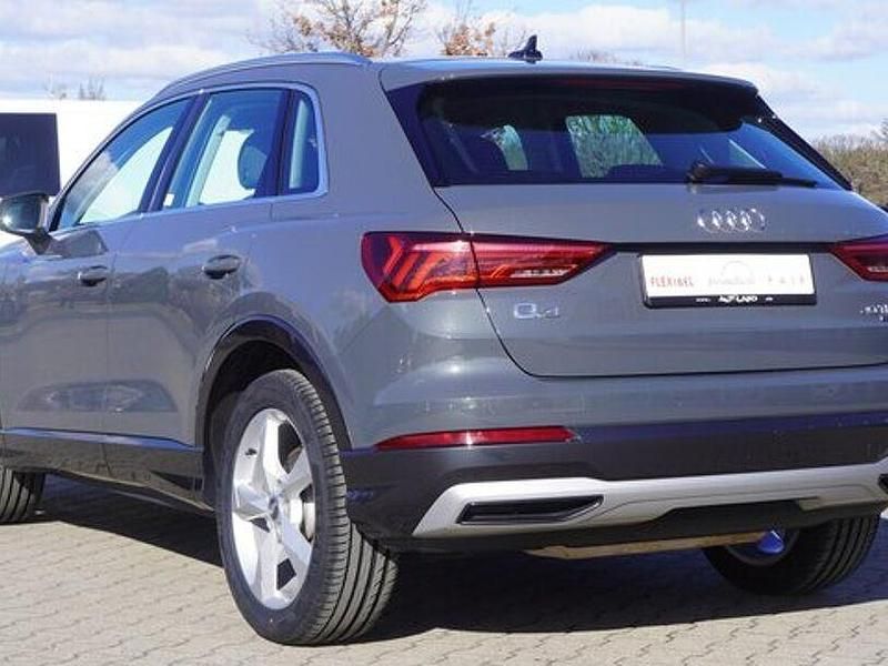 Gebraucht Audi Q3 Advanced 190 PS (139 kW) 2019 Nanograu metallic SUV