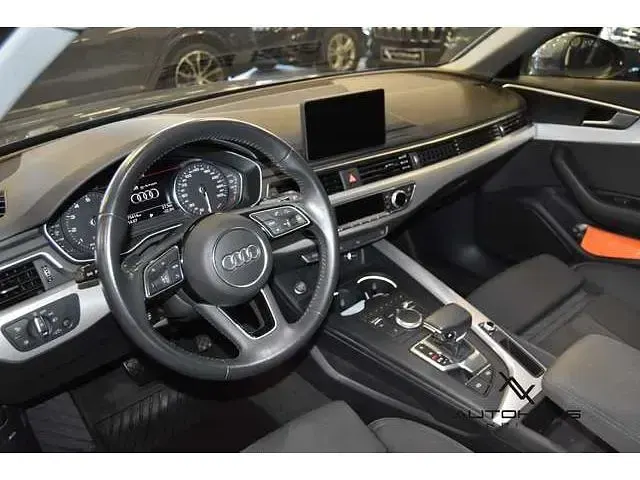 Gebraucht Audi A4 S-Line 170 PS (125 kW) 2019 Monsungrau metallic Kombi