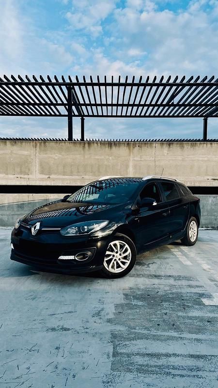 Gebraucht Renault Mégane III 132 PS (97 kW) 2015 Schwarz Kombi