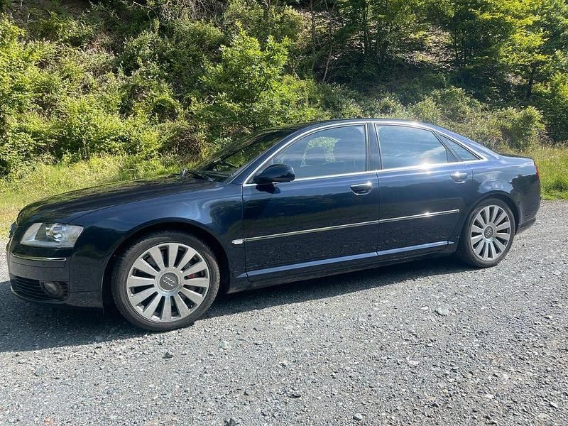 Gebraucht Audi A8 Ambiente 450 PS (330 kW) 2006 Blau Limousine