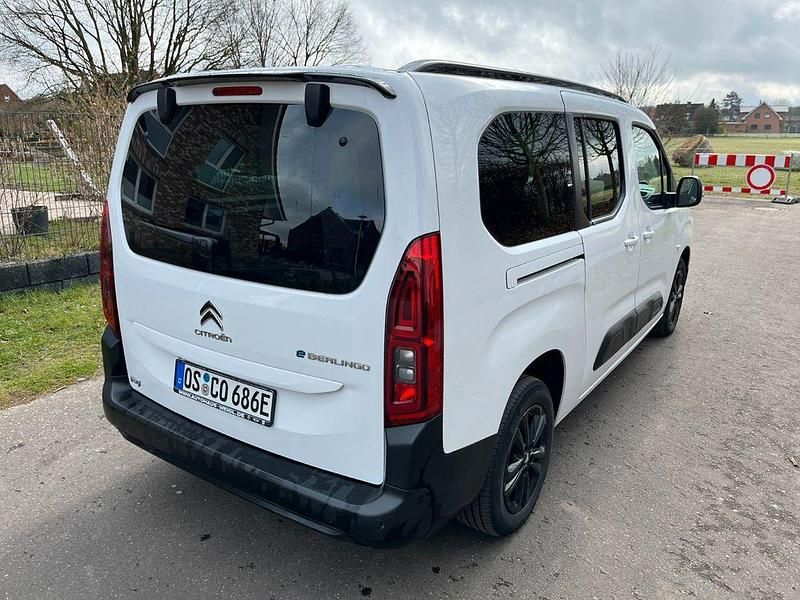Gebraucht Citroën e-Berlingo Shine 100 kW (136 PS) 2023 Weiß Van / Kleinbus