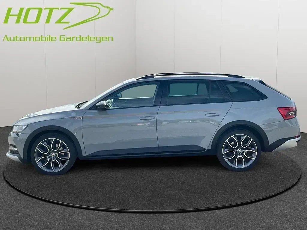 Gebraucht Skoda Superb 200 PS (147 kW) 2023 Steelgrau Kombi