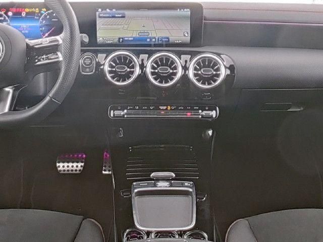 Gebraucht Mercedes CLA220 AMG line 190 PS (139 kW) 2024 Limousine