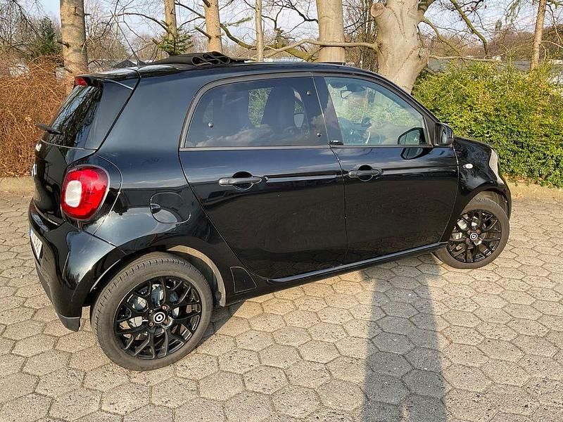 Gebraucht Smart ForFour Prime 71 PS (52 kW) 2016 Schwarz Kleinwagen