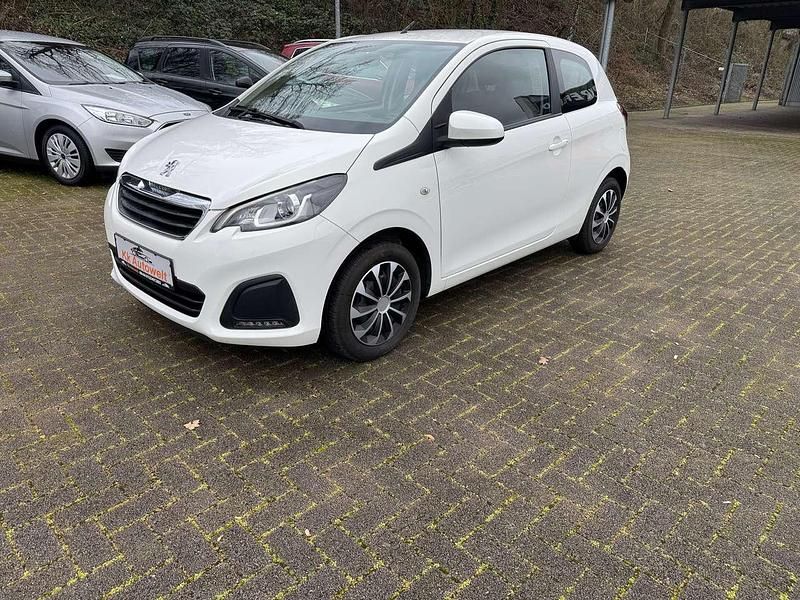 Gebraucht Peugeot 108 Active 72 PS (52 kW) 2019 Zu lackieren weiss 068/deckend Kleinwagen