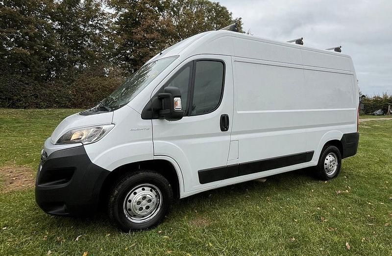 Weiß Gebraucht 2018 Fiat Ducato Van | 16.600 € (Guter Preis) - Bild 1/4
