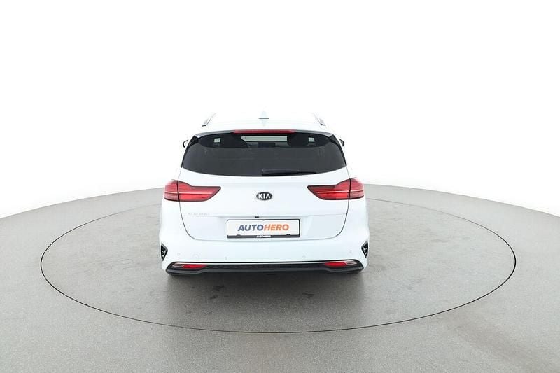Usado Kia Ceed Vision 140 CV (102 kW) 2019 Blanco Utilitario