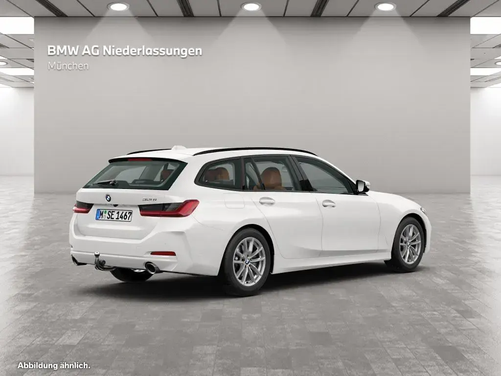 Gebraucht BMW 320 Sport Line 184 PS (135 kW) 2023 Weiß Kombi