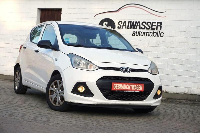 Weiß Gebraucht 2015 Hyundai i10 Basis Kleinwagen | 2.900 € (Etwas zu teuer) - Bild 1/4