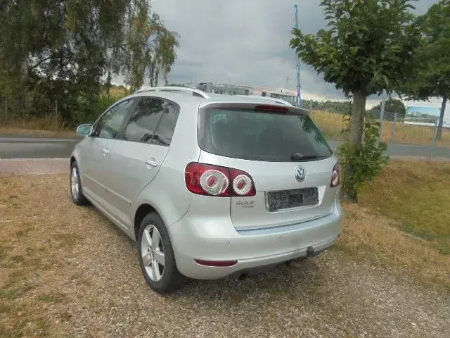 Gebraucht VW Golf Plus 105 PS (77 kW) 2013 Silber Van / Kleinbus
