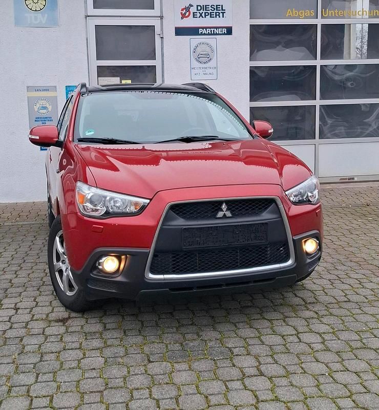 Second-hand Mitsubishi ASX 150 CP (110 kW) 2013 Roșu SUV