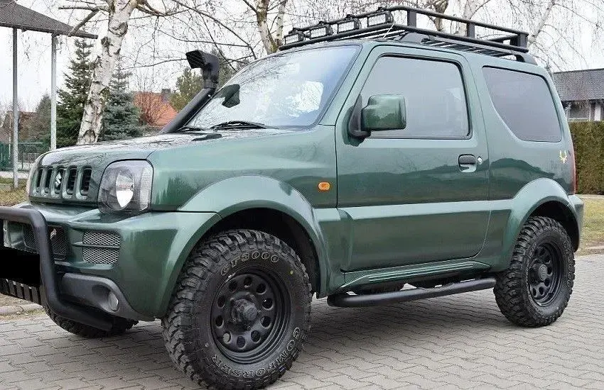 Używany Suzuki Jimny 86 KM (63 kW) 2011 Zielony SUV