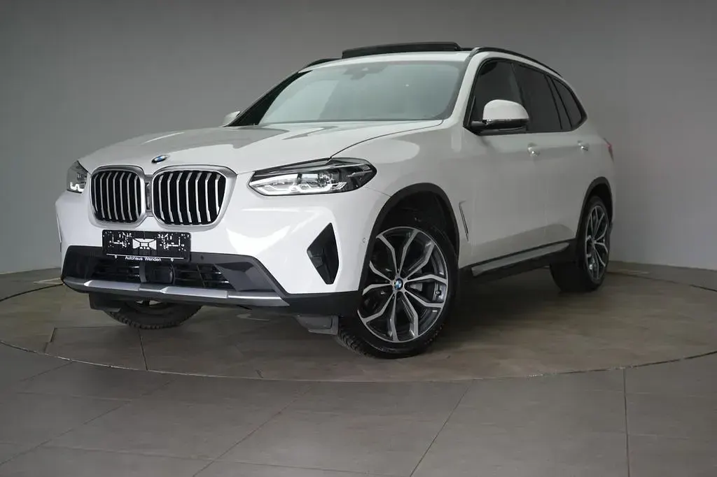 Gebraucht BMW X3 Sport Line 190 PS (139 kW) 2023 Alpinweiss 3 SUV