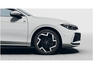 Neu VW Passat R-line 150 PS (110 kW) 2025 Weiß (pure white) Kombi