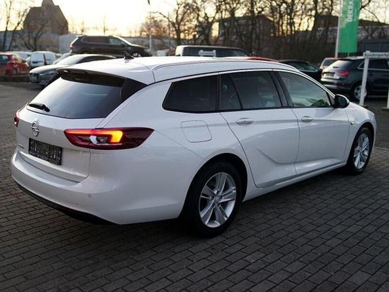 Gebraucht Opel Insignia Innovation 165 PS (121 kW) 2019 Weiß Limousine